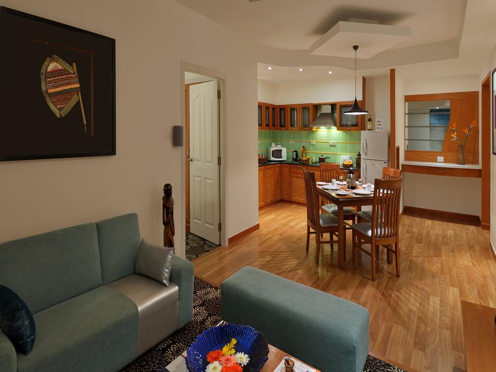 Melange Luxury Serviced Apartments Бангалор Экстерьер фото